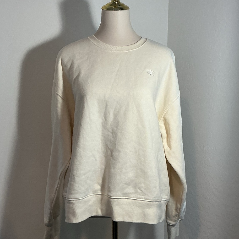 Champion Off-White Crewneck Sweatshirt Women’s Size Medium